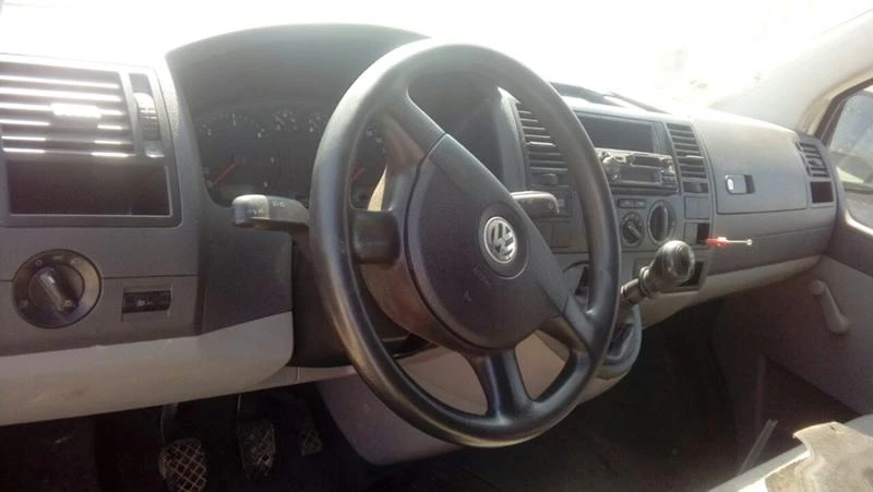 VW T5 1.9TDI, снимка 1 - Бусове и автобуси - 42072408