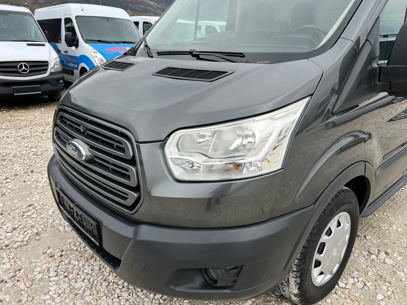 Ford Transit 2.2TDCI Клима EURO5b L2H2 - изображение 4