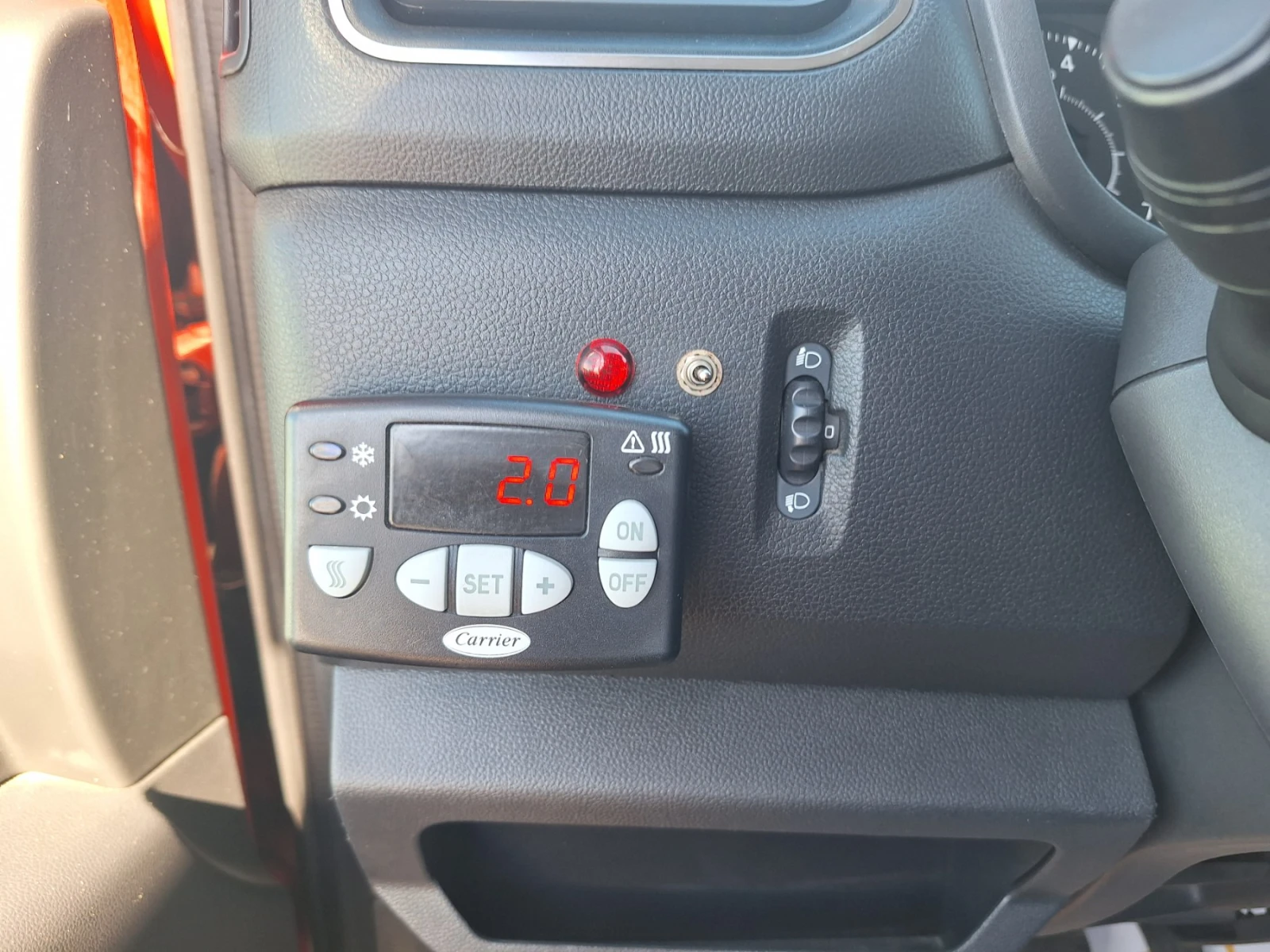 Renault Master 2.3dCi/136к.с./L2H2/ХЛАДИЛЕН, снимка 12 - Бусове и автобуси - 55953068