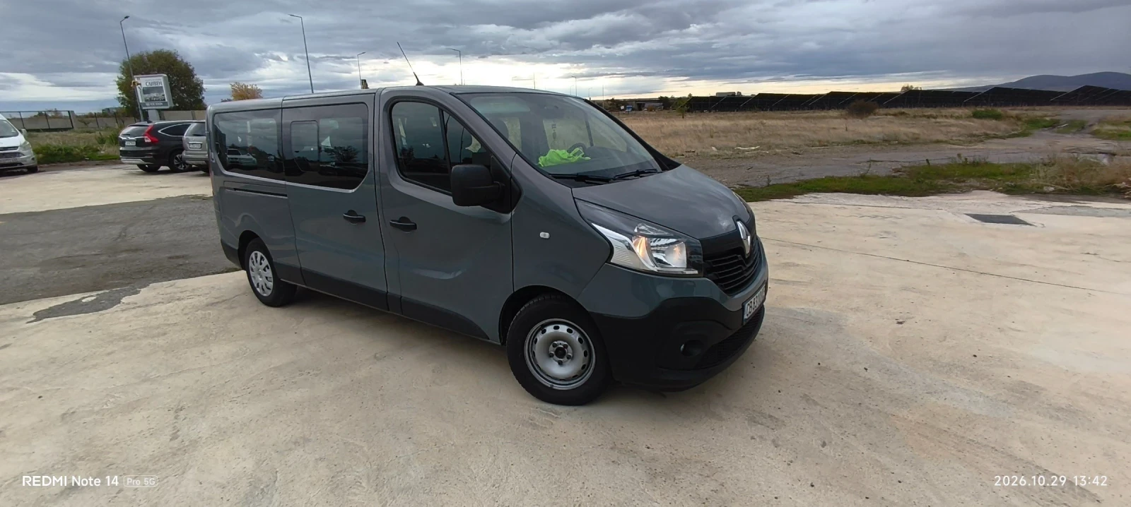 Renault Trafic, снимка 2 - Бусове и автобуси - 56726418