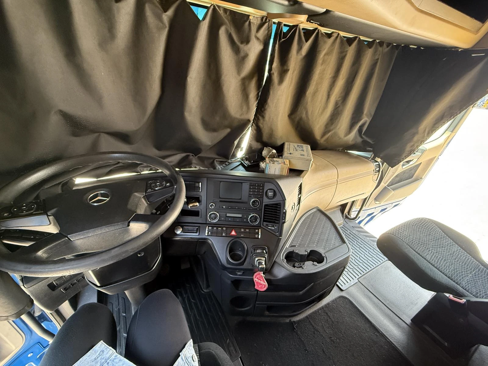 Mercedes-Benz 1844 Actros 1845, снимка 7 - Камиони - 54764515