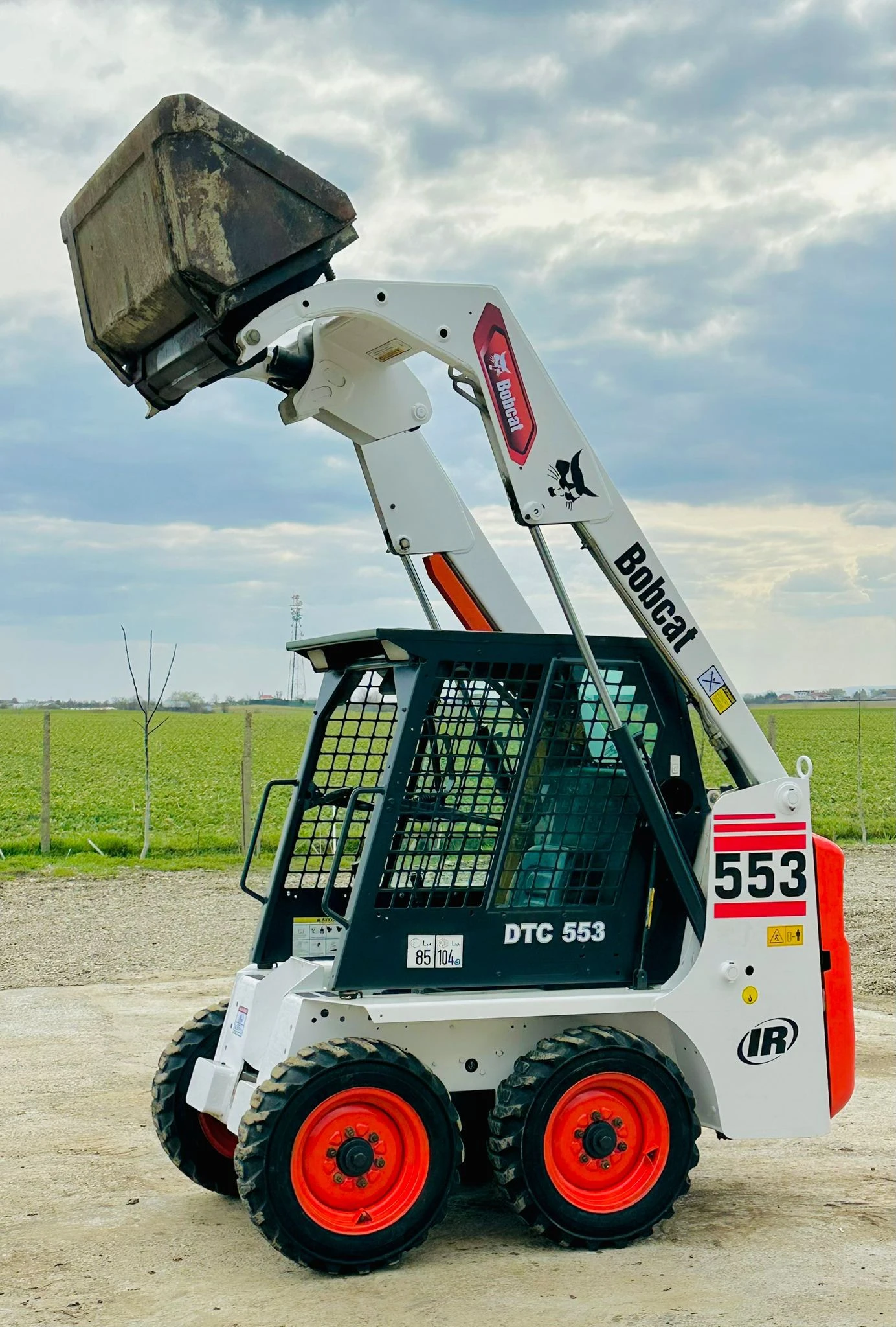 ���� ����� �������� Bobcat 553-2t. | Mobile.bg � ����������� 4