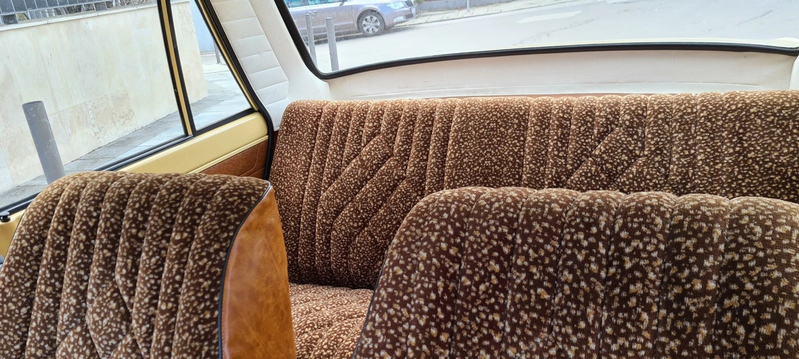     ,    126 | Mobile.bg   12