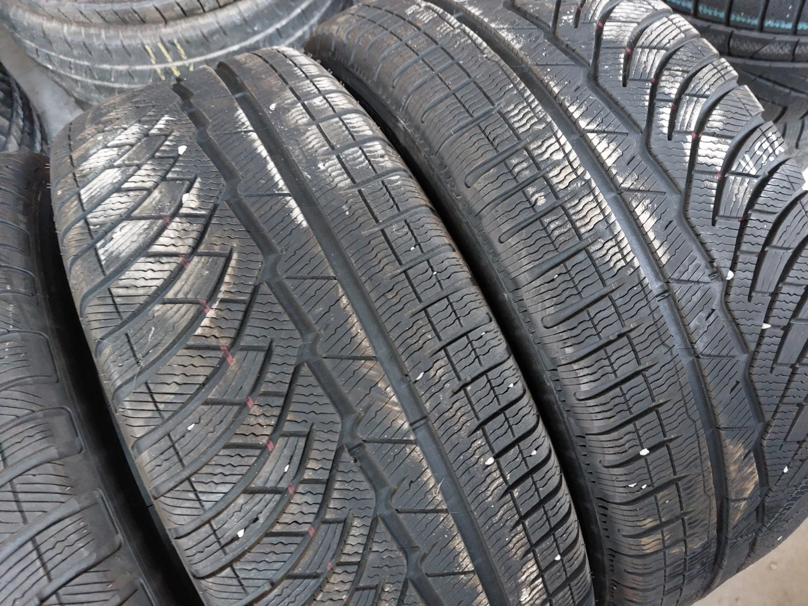  235/45R19 | Mobile.bg   3