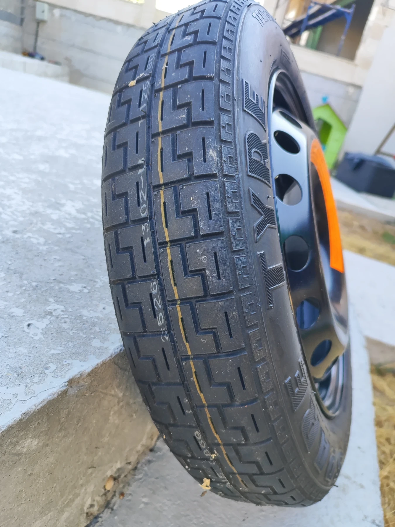 ���� � ������ 125/80R15 �� Toyota Corolla verso | Mobile.bg � ����������� 5