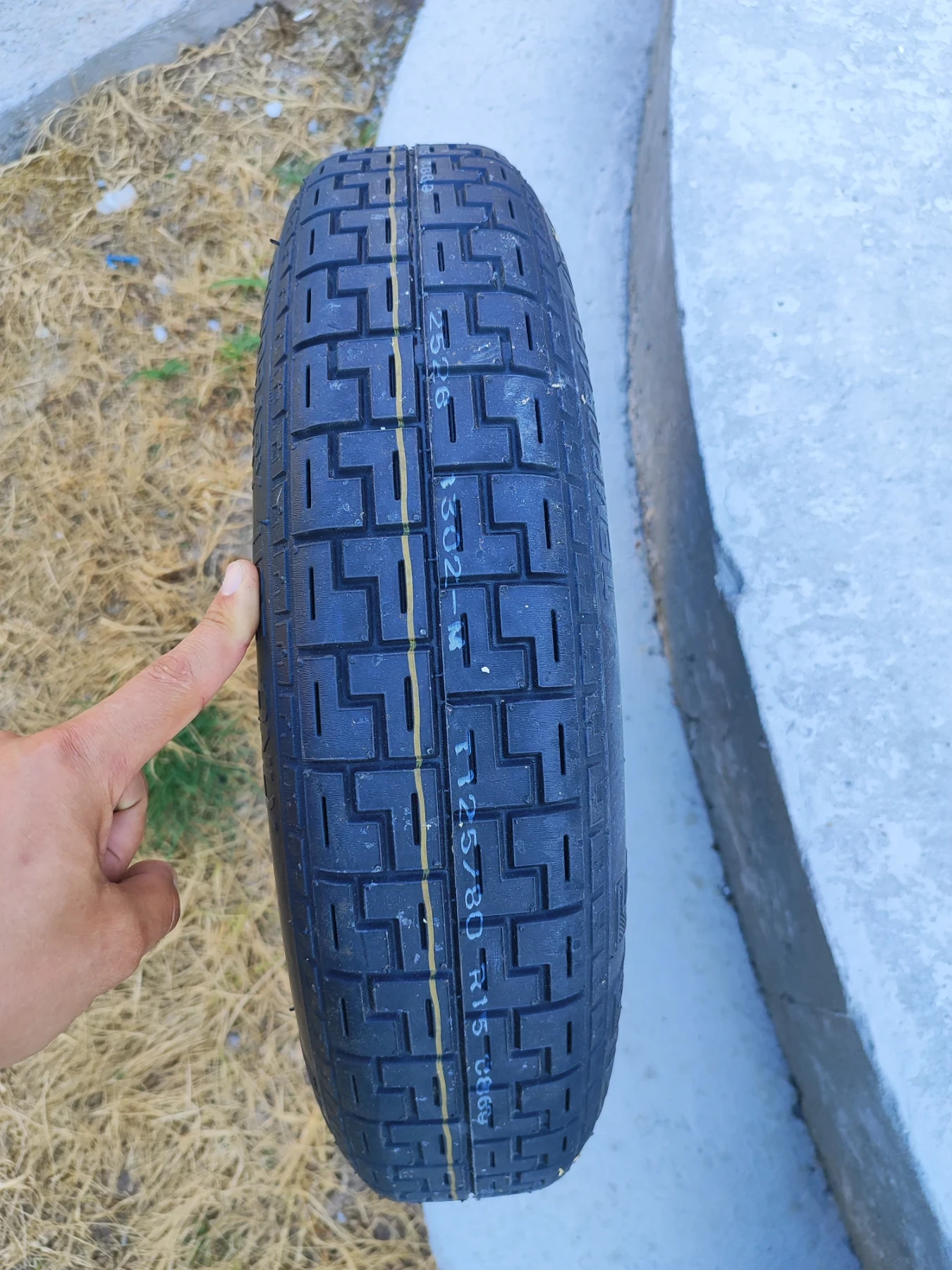 ���� � ������ 125/80R15 �� Toyota Corolla verso | Mobile.bg � ����������� 6