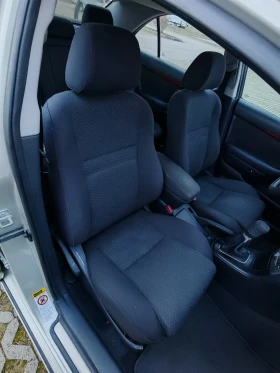 Toyota Avensis, снимка 10