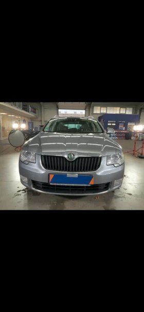 Skoda Superb Elegance, снимка 2