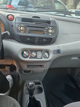 Nissan Almera tino  1.8, 2001г., снимка 7