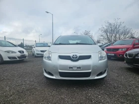 Toyota Auris 1.4VVT-I , снимка 1