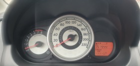 Mazda 2 1.3 бензин, снимка 13