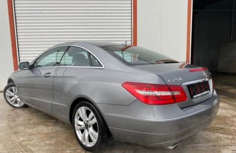 Mercedes-Benz E 250 CDI, снимка 5 - Автомобили и джипове - 47322868