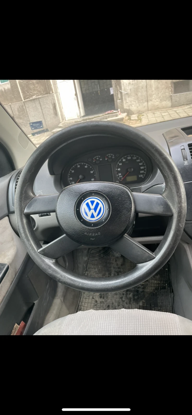 VW Polo, снимка 1 - Автомобили и джипове - 49226265