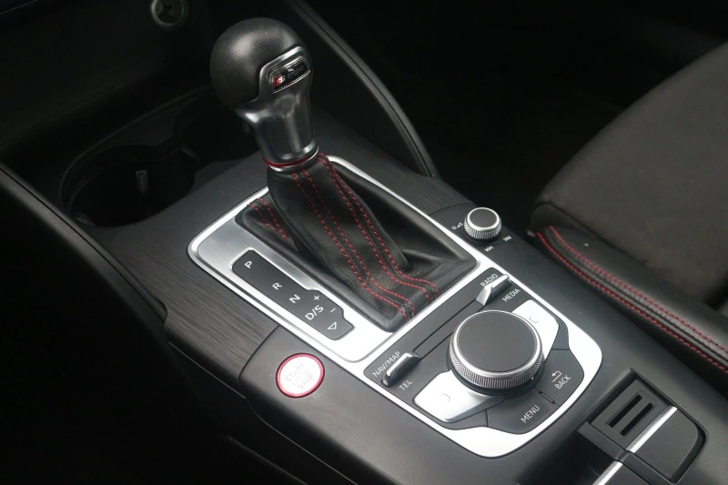 Audi S3 2.0TFSI/310HP/QUATTRO/CAM/ACC/NAVI/LED/KLESS/442, снимка 11 - Автомобили и джипове - 50314391