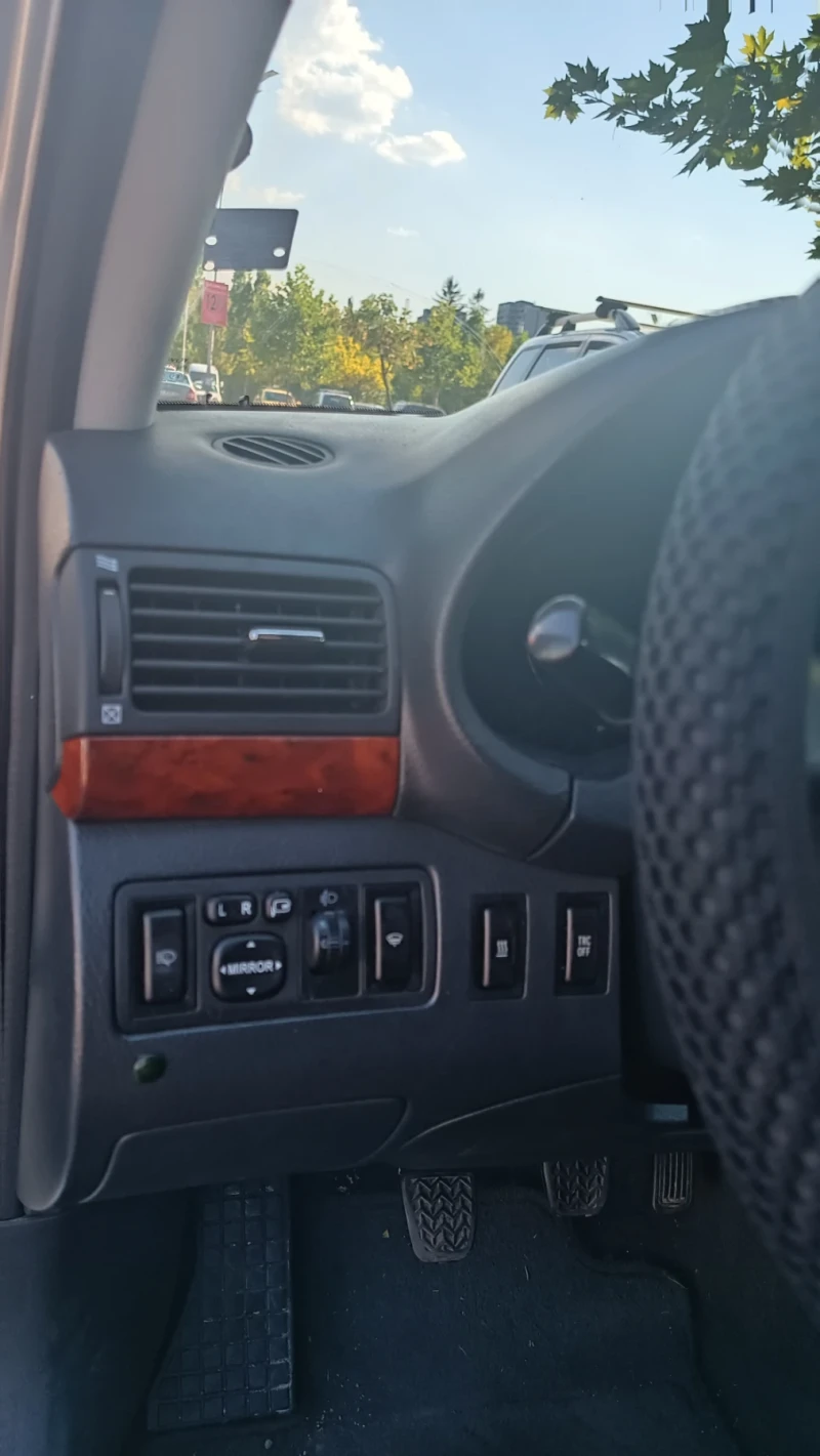 Toyota Avensis, снимка 9 - Автомобили и джипове - 51651121