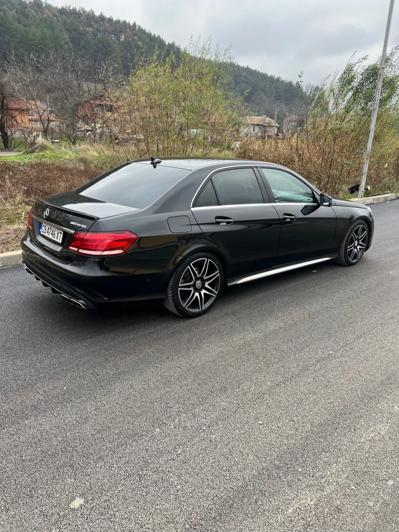 Mercedes-Benz E 350 AMG 4 MATIC , снимка 4 - Автомобили и джипове - 52650045