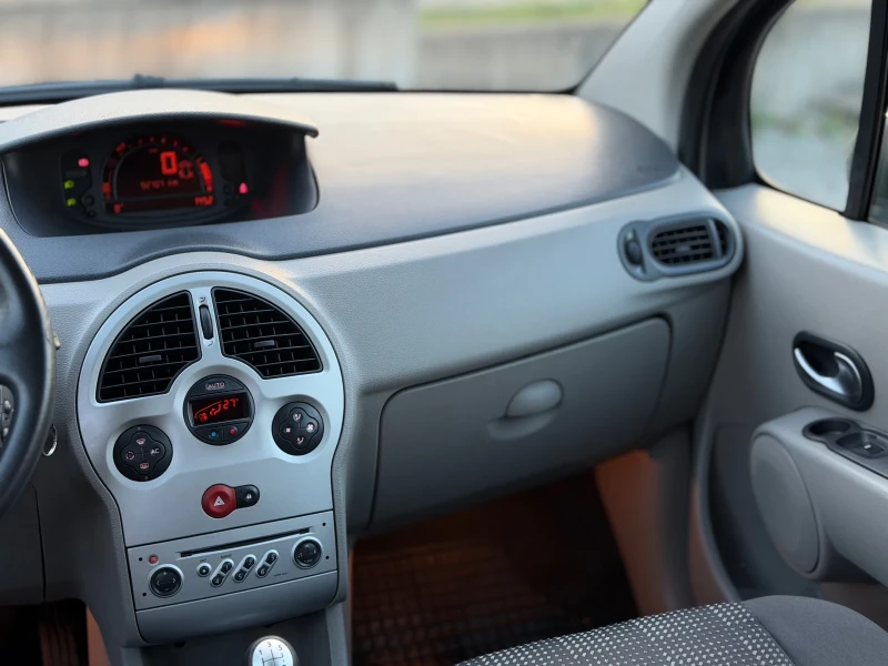 Renault Modus 1.5DCi~68hp~92000km!!!, снимка 13 - Автомобили и джипове - 52803933