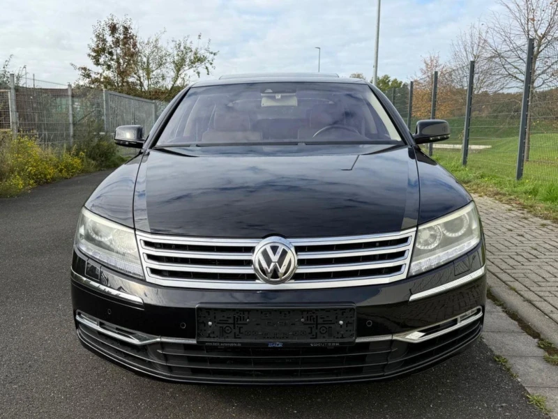 VW Phaeton