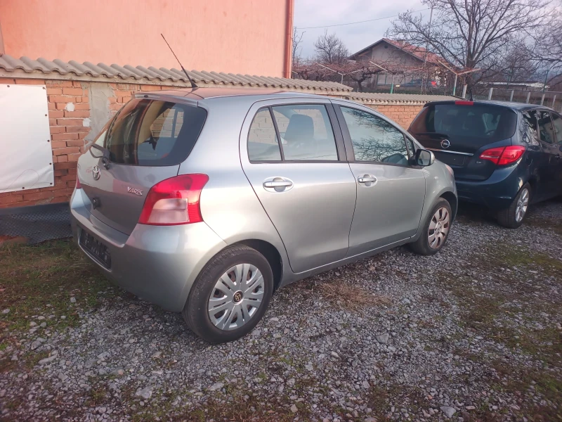 Toyota Yaris SOL/VVT-I/130 х.км./Euro 4/Климатик , снимка 4 - Автомобили и джипове - 52942930