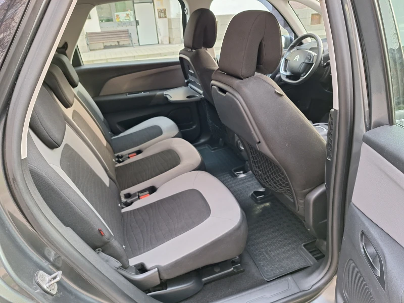 Citroen C4 Picasso 1.6 HDI Euro 5, снимка 13 - Автомобили и джипове - 53011221