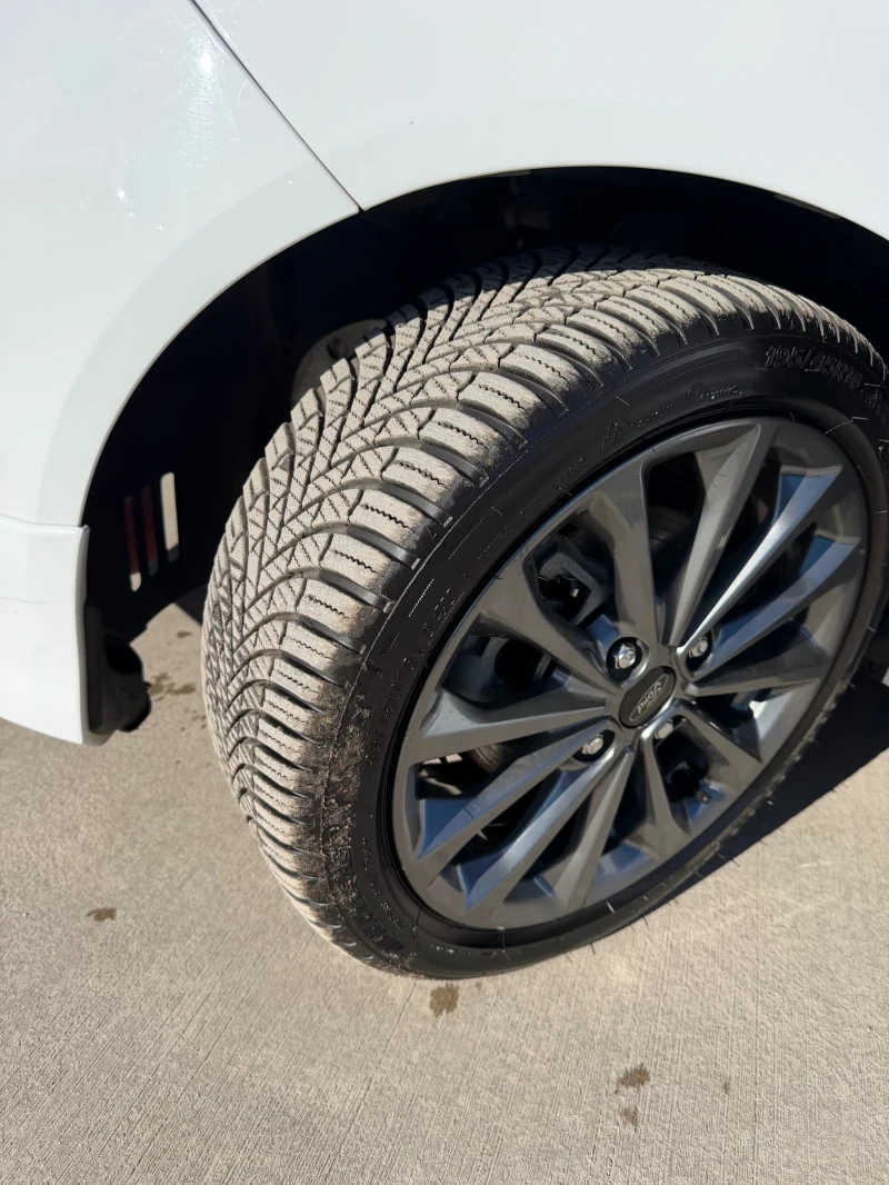 Ford Fiesta * ST-LINE* ECOBOOST* , снимка 15 - Автомобили и джипове - 53109340