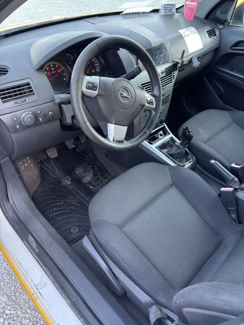 Opel Astra Такси, снимка 5 - Автомобили и джипове - 53457432