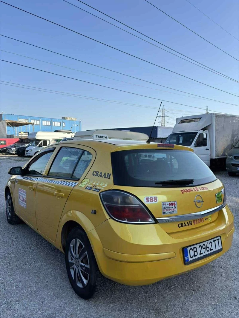 Opel Astra Такси, снимка 3 - Автомобили и джипове - 53457432
