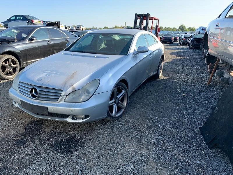 Mercedes-Benz CLS 320 Цлс 642, снимка 4 - Автомобили и джипове - 26737385