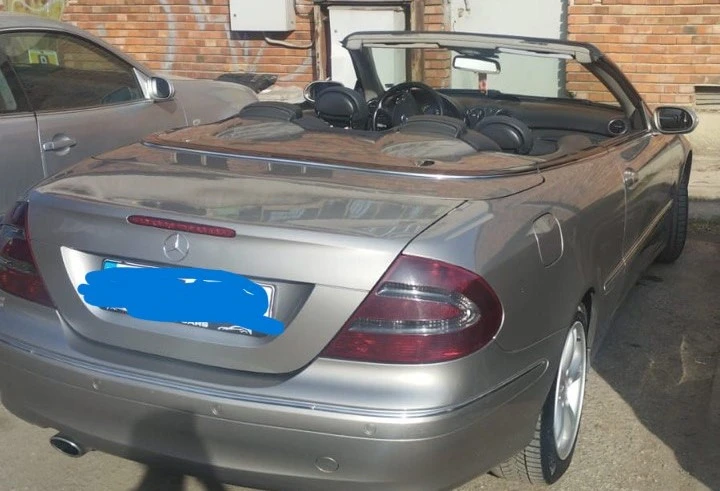 Mercedes-Benz CLK, снимка 17 - Автомобили и джипове - 48763796