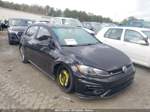 VW Golf R 2.0T DSG - изображение 7