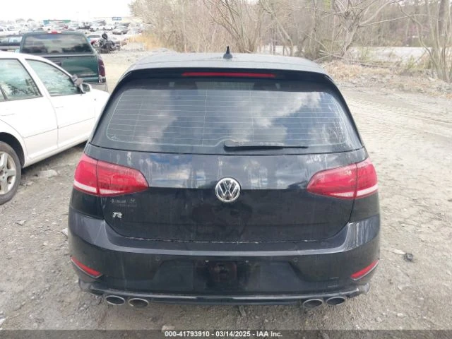 VW Golf R 2.0T DSG - изображение 6