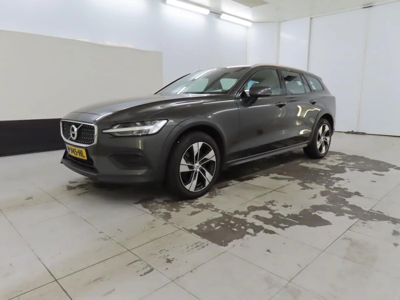 Volvo V60 Cross Country B5 AWD/ Automaat/ Pro 5d - 39900 лв. - 74713862 1