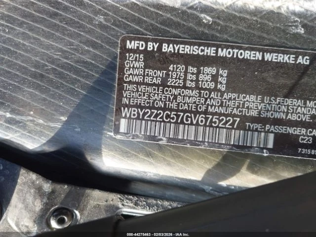 BMW i8 CARBON CORE| AMBIENT| H/K, снимка 11 - Автомобили и джипове - 53915742