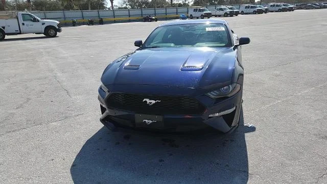 Ford Mustang 2.3l EcoBoost Fastback, снимка 13 - Автомобили и джипове - 54351434