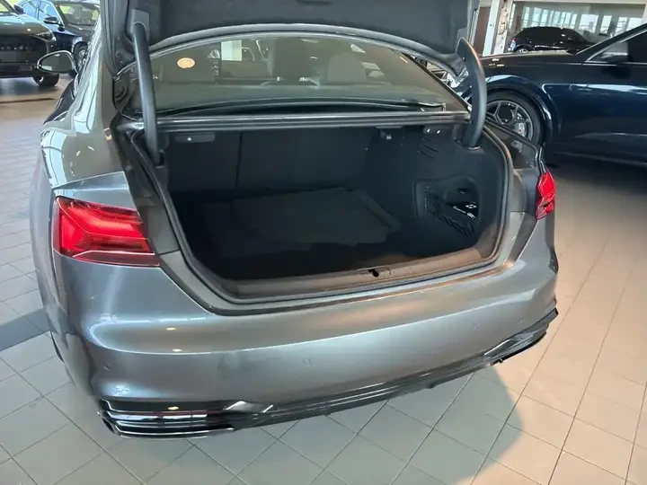 Audi A5 45 TFSI Technik/Keyless/ПАНОРАМА/CARFAX, снимка 6 - Автомобили и джипове - 55157532