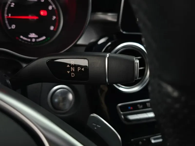Mercedes-Benz C 350 Е Hybrid, снимка 9 - Автомобили и джипове - 55371336