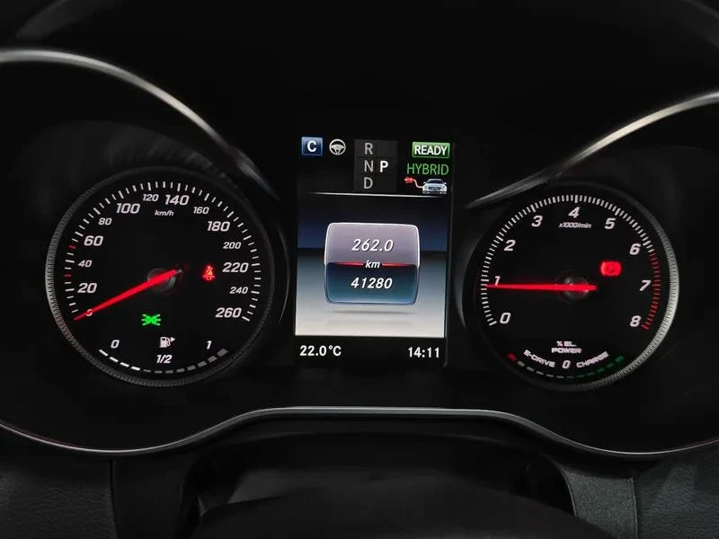 Mercedes-Benz C 350 Е Hybrid, снимка 8 - Автомобили и джипове - 55371336