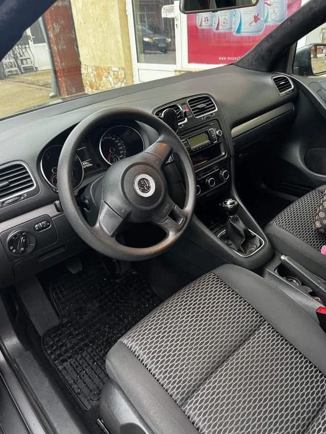 VW Golf 6, снимка 5 - Автомобили и джипове - 56202225