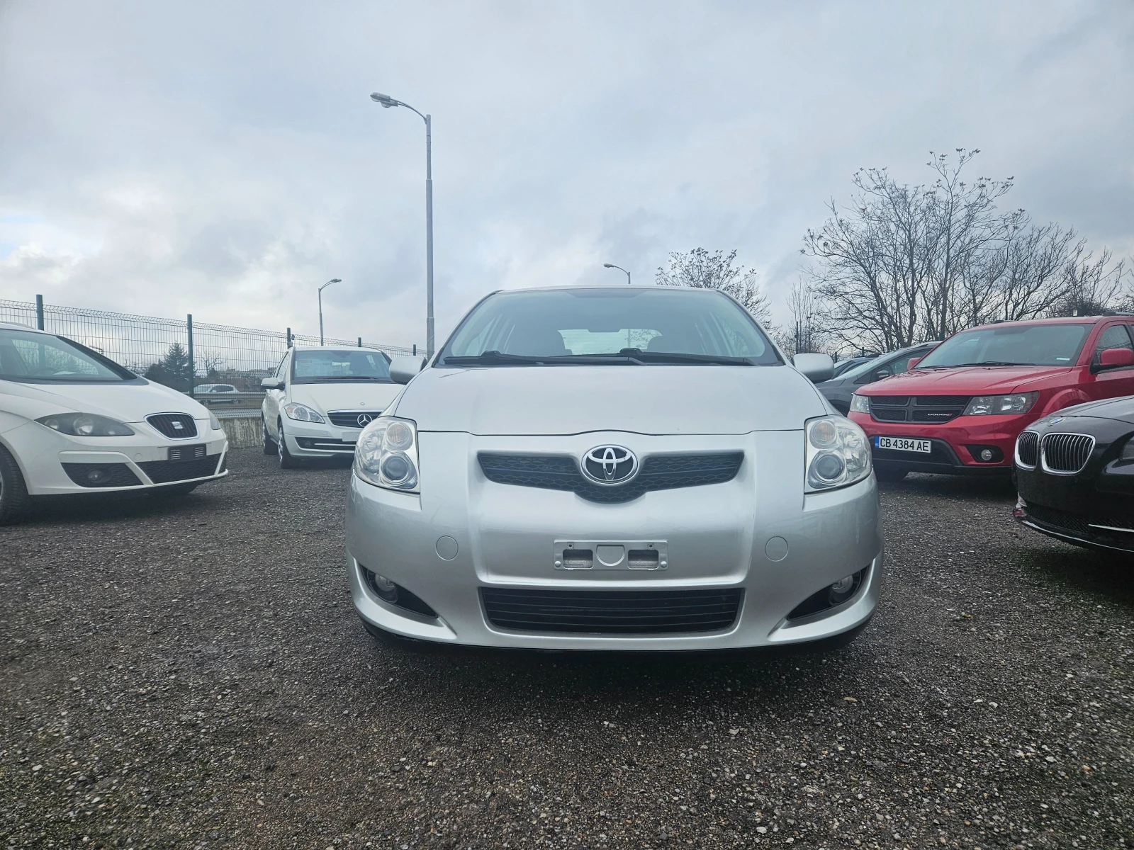 Toyota Auris 1.4VVT-I , снимка 1