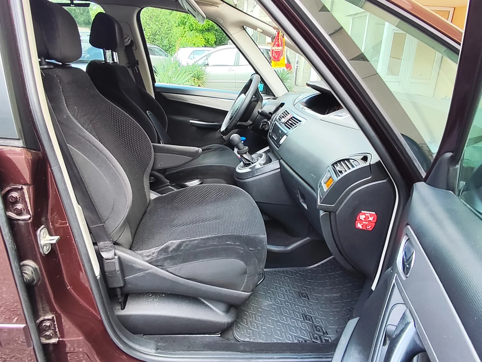 Citroen C4 Picasso 7 МЕСТА! * КЛИМАТРОНИК* ТОП!!, снимка 9 - Автомобили и джипове - 54145337