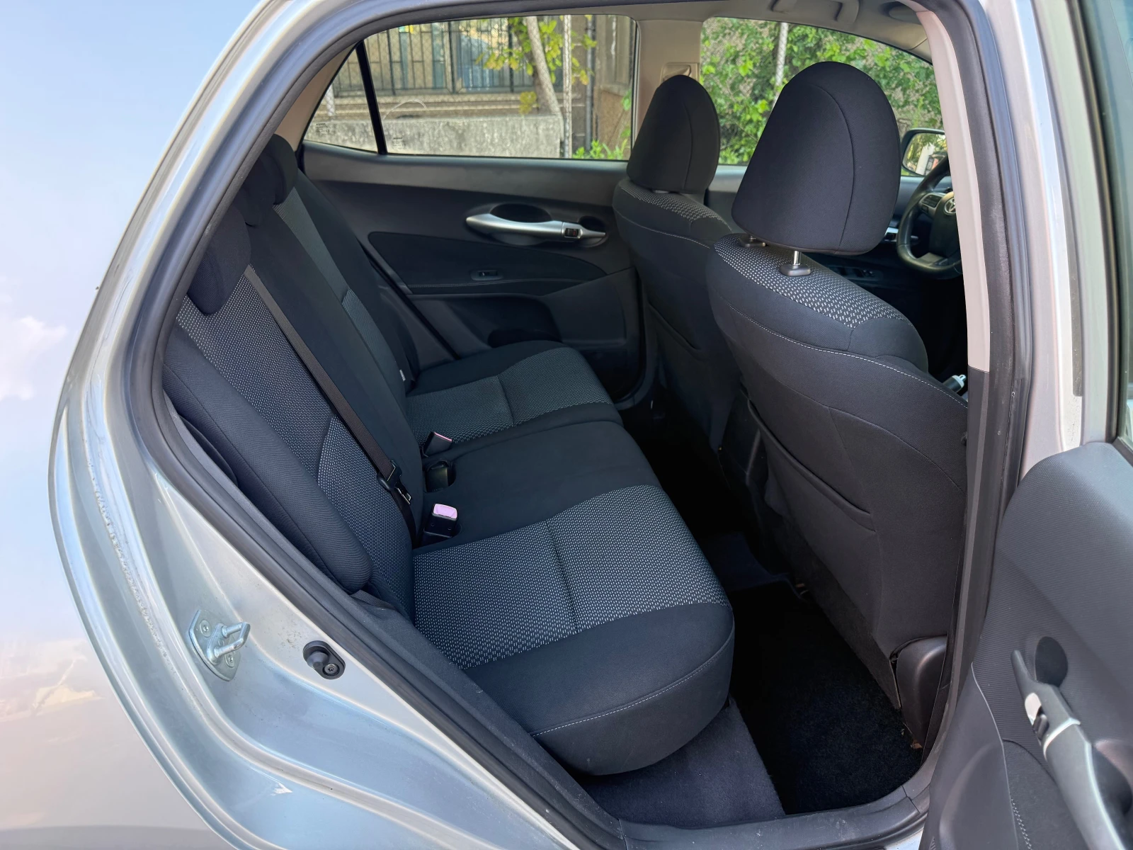 Toyota Auris 2.0 D4D | Mobile.bg   16