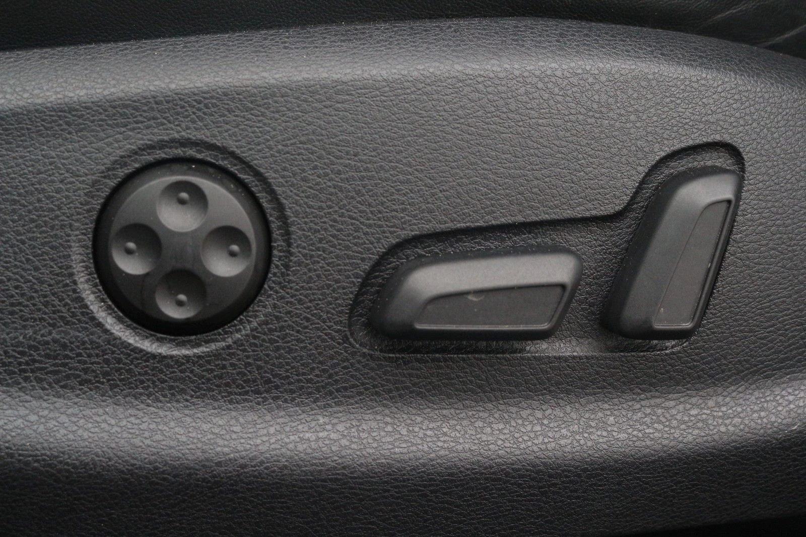 Audi S3 2.0TFSI/310HP/QUATTRO/CAM/ACC/NAVI/LED/KLESS/442 | Mobile.bg   13