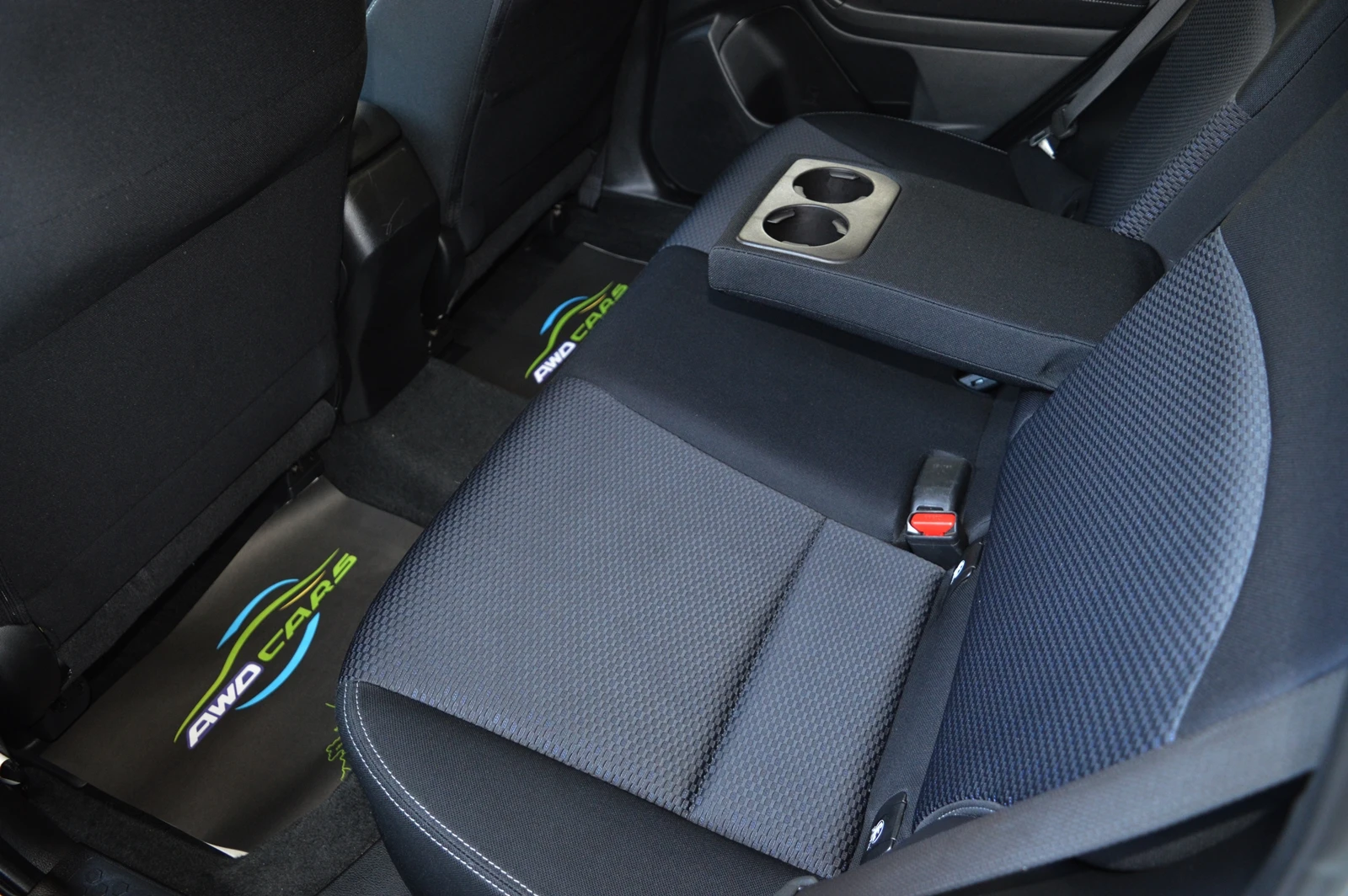 Subaru Forester 2.0i AWD AUTOMAT ШВЕЙЦАРИЯ - изображение 9