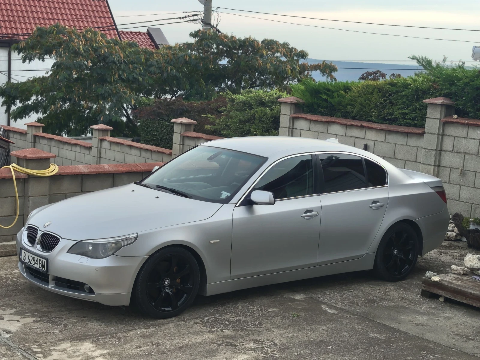 BMW 530 3.0 D - изображение 4