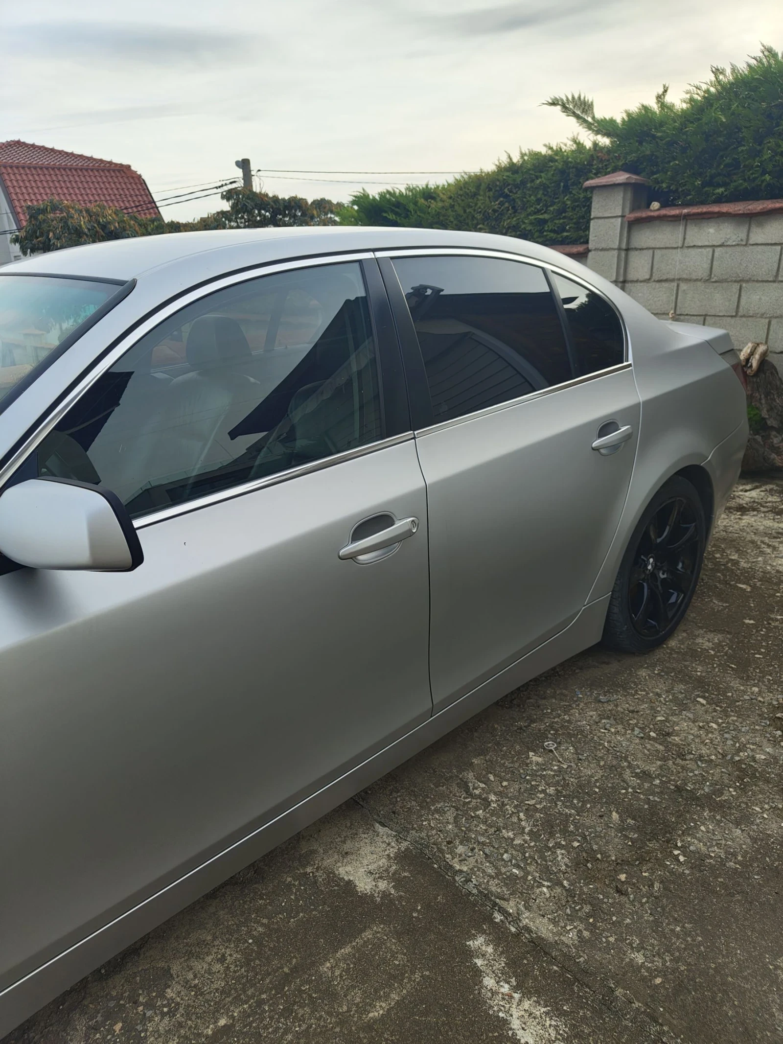 BMW 530 3.0 D - изображение 2