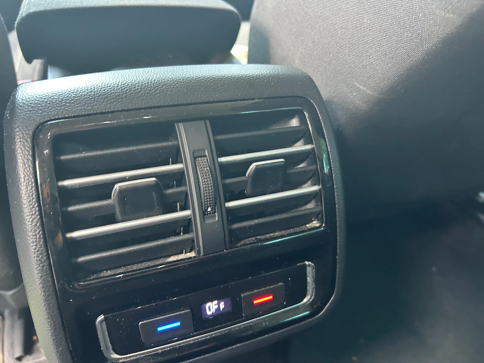 VW Passat 2, 0 DSG - изображение 8
