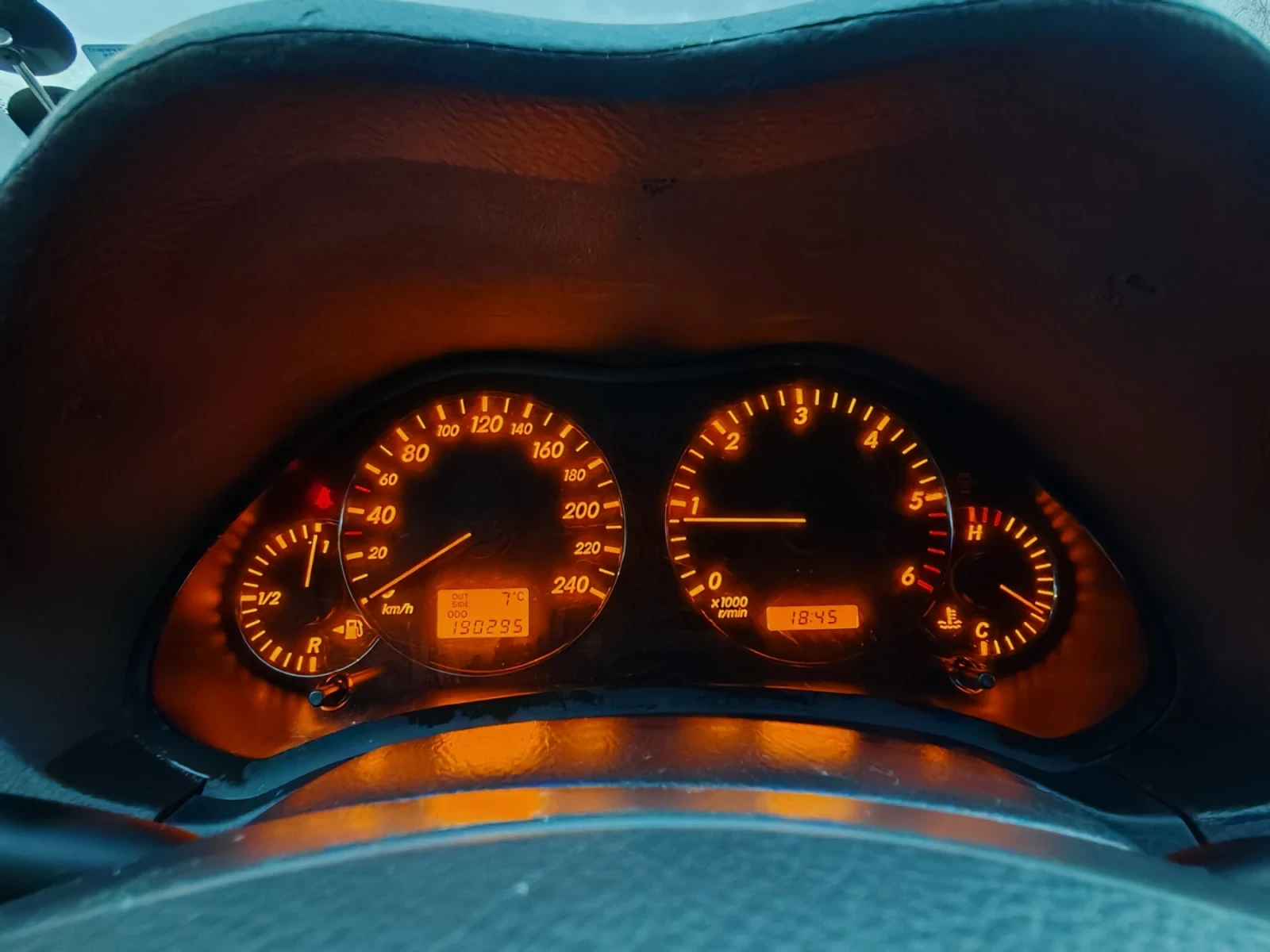 Toyota Avensis | Mobile.bg � ����������� 8