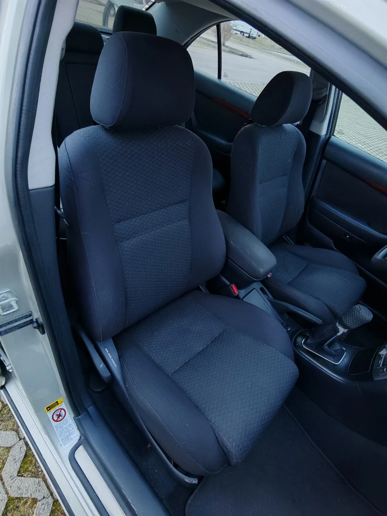 Toyota Avensis | Mobile.bg � ����������� 10