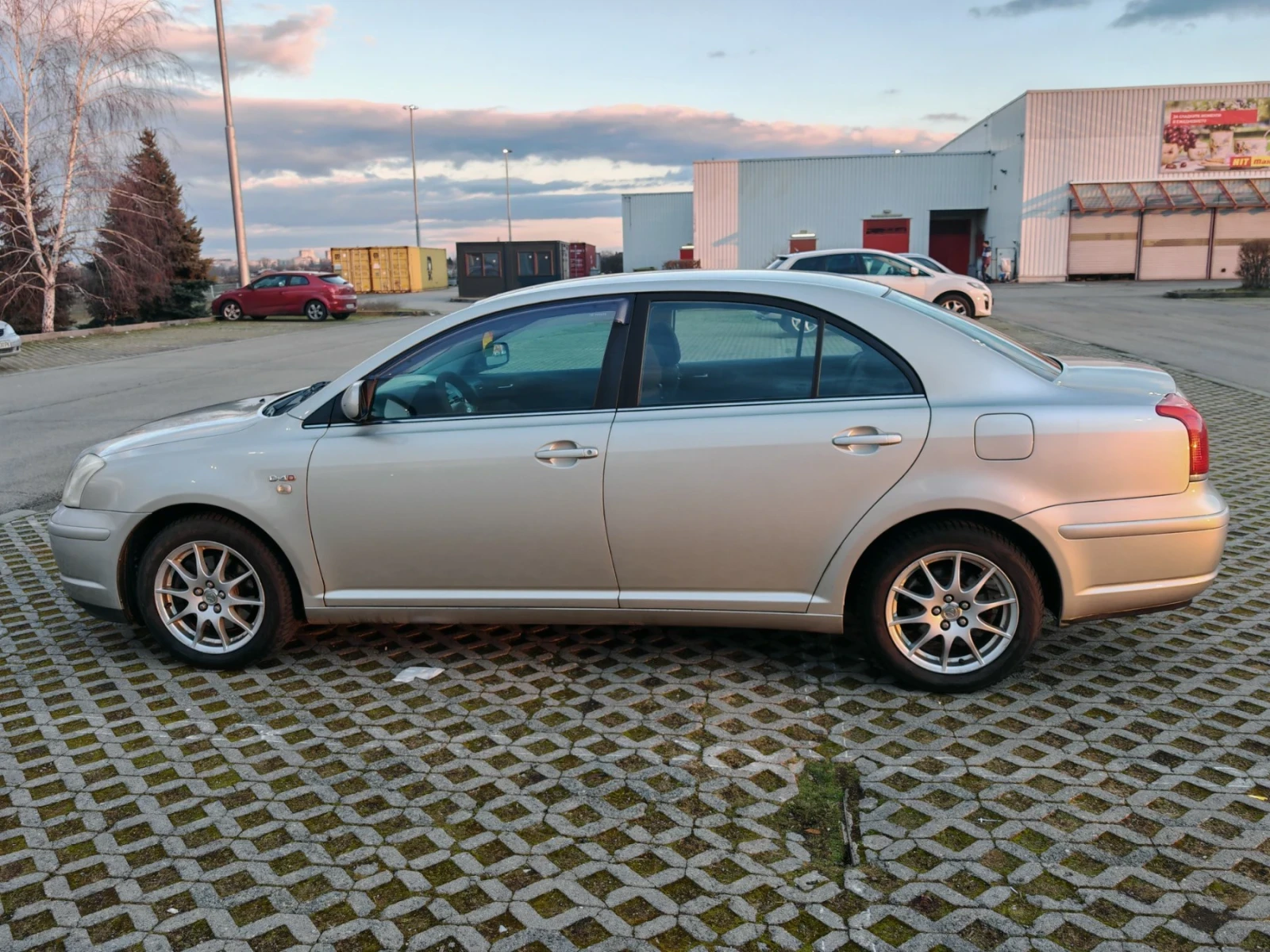 Toyota Avensis | Mobile.bg � ����������� 6