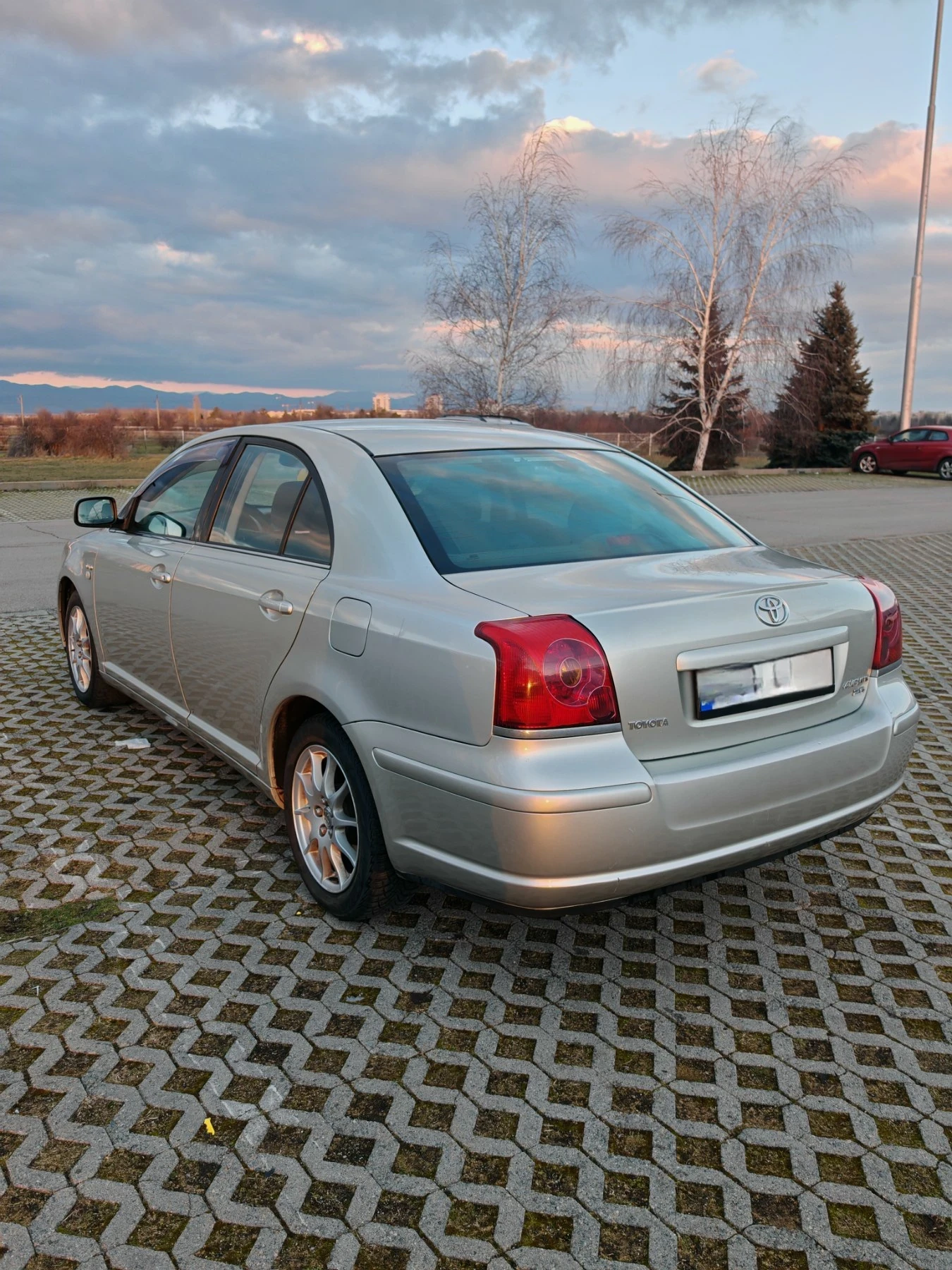 Toyota Avensis | Mobile.bg � ����������� 3